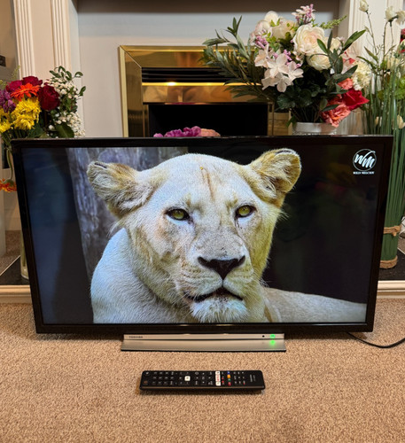 Toshiba lcd smart tv - 32",